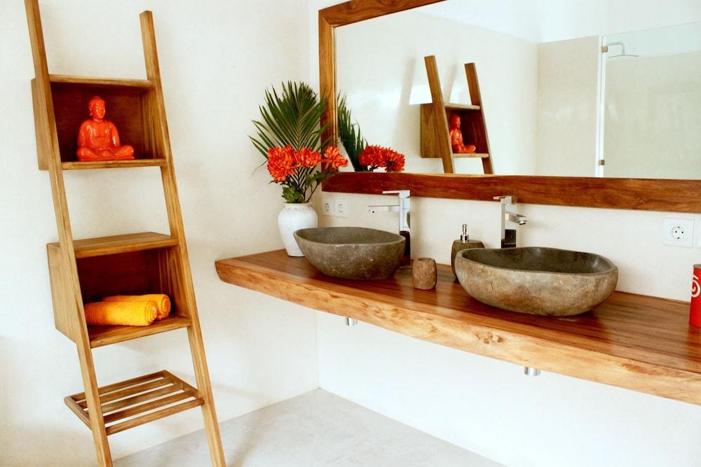 Seminyak White Design Villa Buitenkant foto