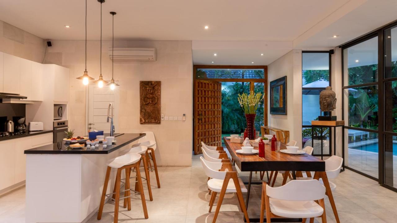 Seminyak White Design Villa Buitenkant foto
