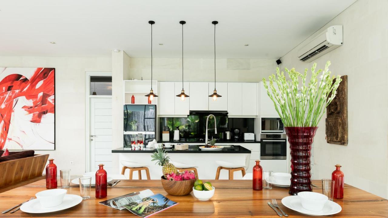 Seminyak White Design Villa Buitenkant foto